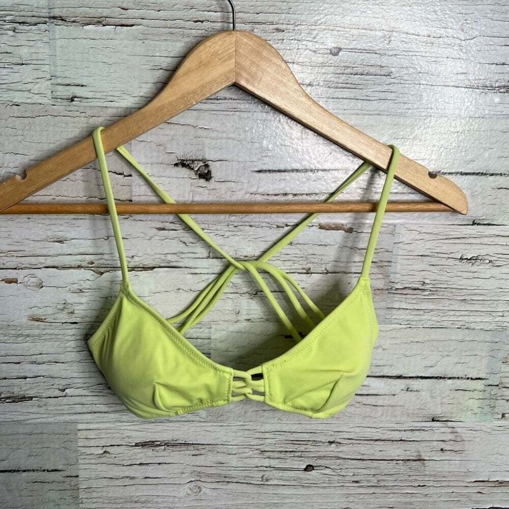Victoria’s  Secret green swim suit top bikini xs